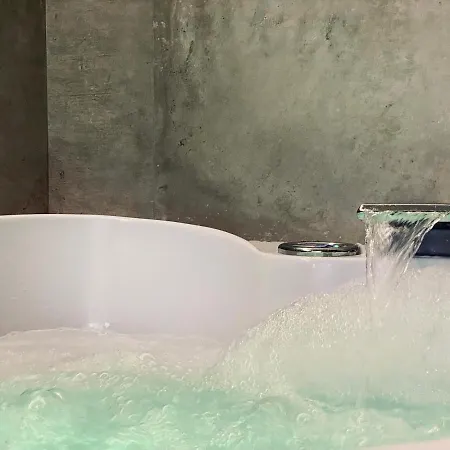 Premium Jacuzzi For Couples, Old Town * 크라쿠프