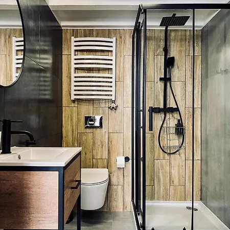 Apartment Premium Jacuzzi For Couples, Old Town