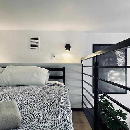 Lejlighed Premium Jacuzzi For Couples, Old Town *