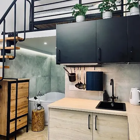 Premium Jacuzzi For Couples, Old Town Lejlighed *