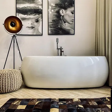 Premium Jacuzzi For Couples, Old Town Apartment Krakow