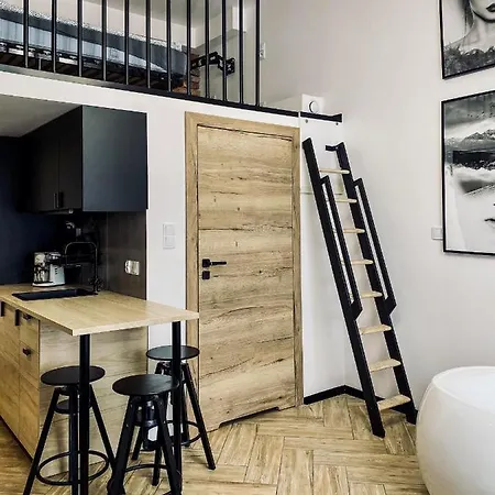 Lejlighed Premium Jacuzzi For Couples, Old Town