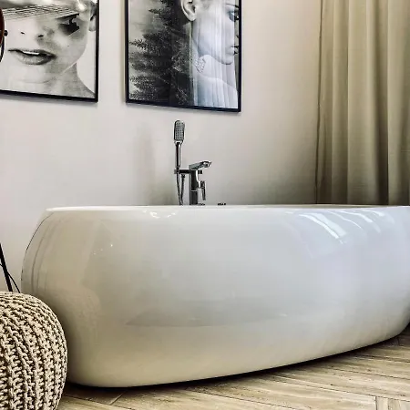 Premium Jacuzzi For Couples, Old Town Apartment Krakow