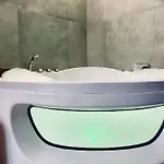 Premium Jacuzzi For Couples, Old Town *