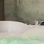 Premium Jacuzzi For Couples, Old Town * Krakov