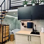 Premium Jacuzzi For Couples, Old Town Apartmán *