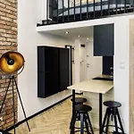 Premium Jacuzzi For Couples, Old Town Apartmán